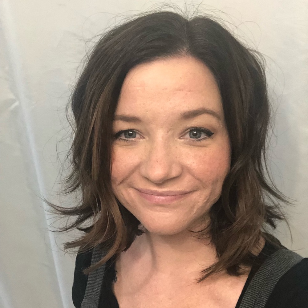 Meet your Posher, Elizabeth